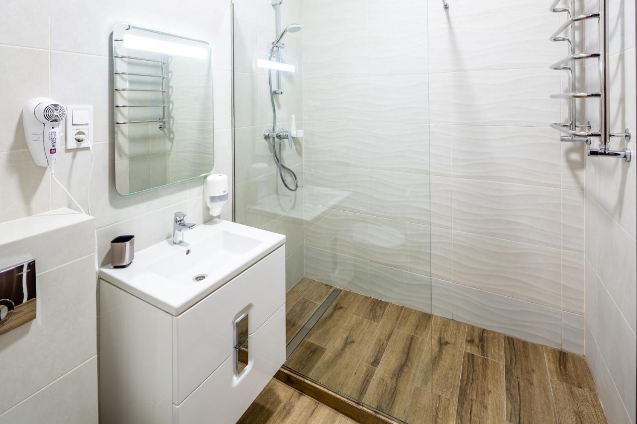 Новобудова В Центрі Львова Apartment Екстериор снимка